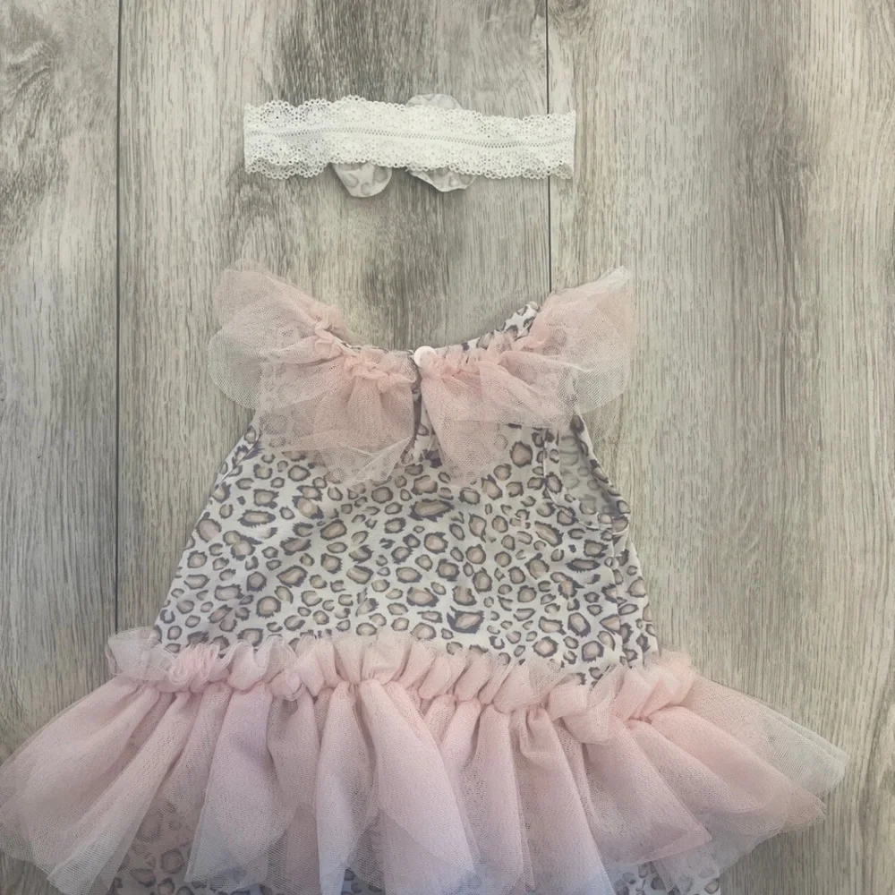 Boutique -Isobella And Chloe 3 Month Baby Girl Outfit With Matching Bow